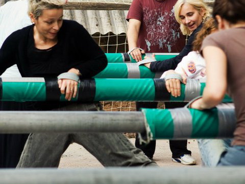 Ljudski stolni nogomet - Rizvan City