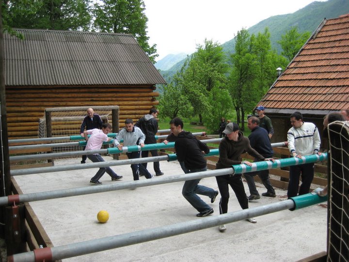 Ljudski stolni nogomet - Rizvan City